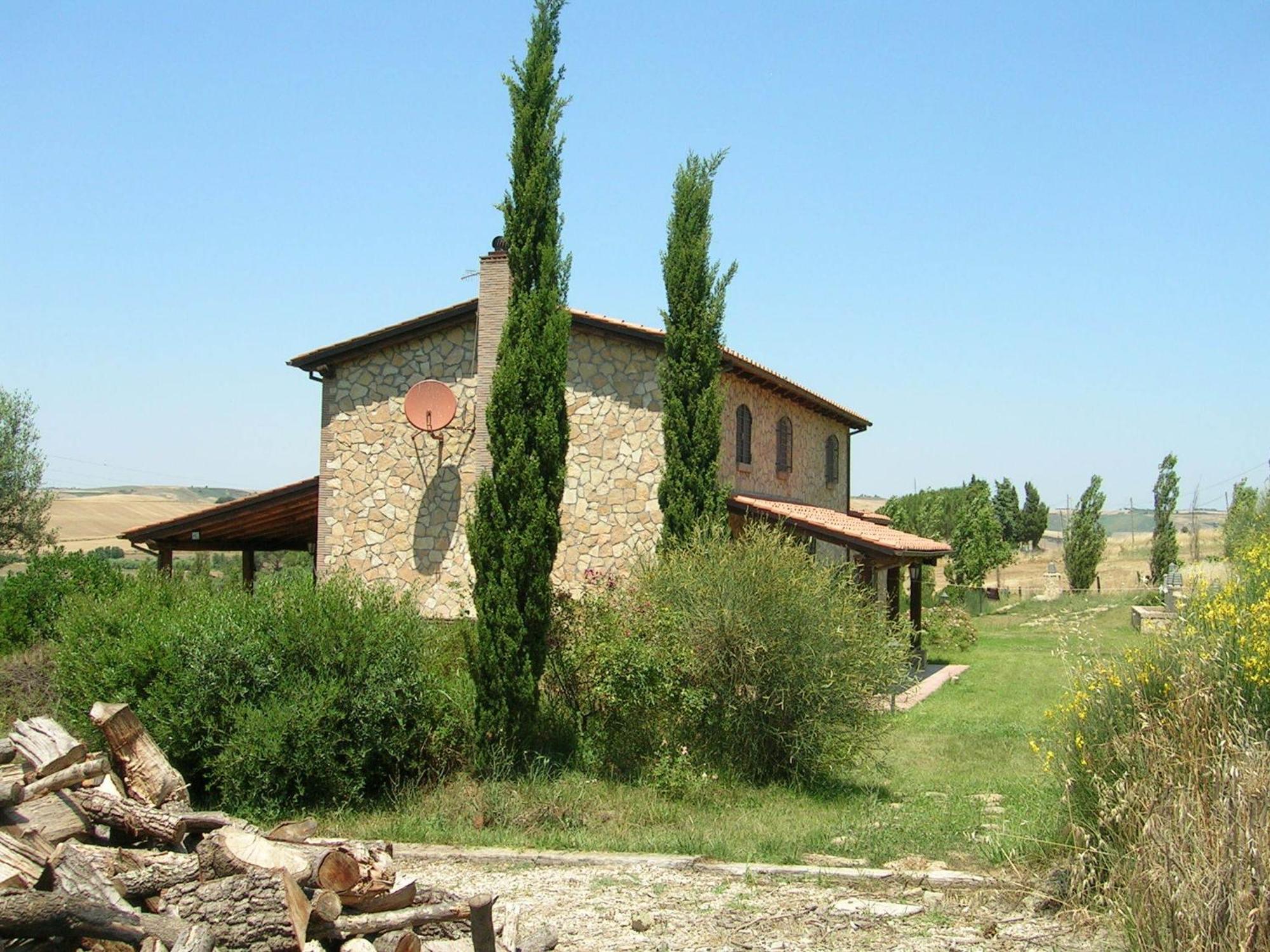 Casale Farnesiana B&B Tarquinia Exterior photo