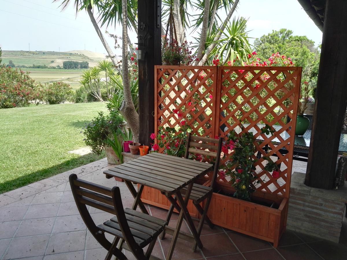 Casale Farnesiana B&B Tarquinia Exterior photo